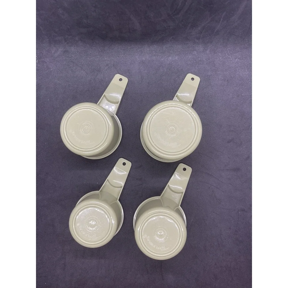 Vintage Tupperware Measuring Cups Avocado‎ Green Set of 4 Stacking Nesting